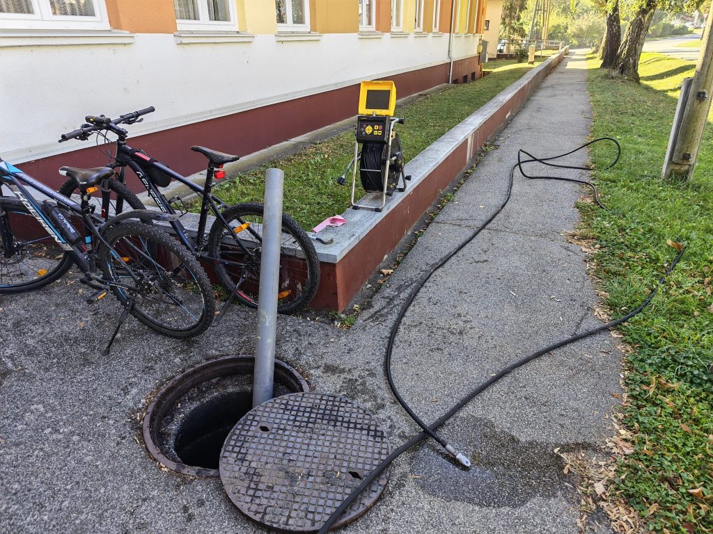 Visszatero WC dugulas egy zalaszentmihalyi iskolaban3